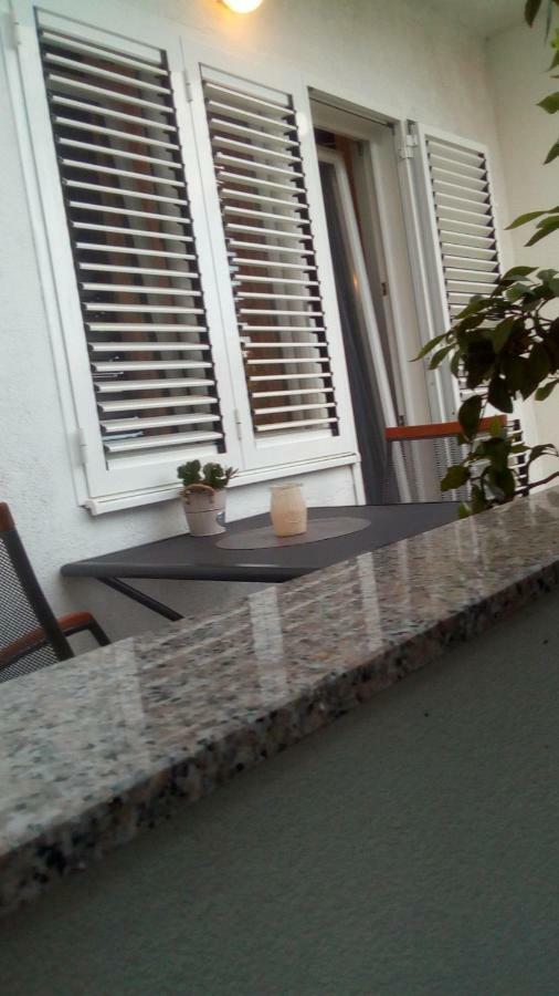 Filip 2 Hotel Biograd Na Moru Exterior photo